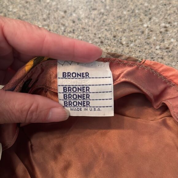 BRONER Vintage Union Made Madras Flat Cap Newsboy Cabbie Hat - Picture 3 of 8